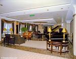ID 2810 AURORA (2000/76152grt/IMO 9169524) - Charlies Lounge and Bar, situated next to the Atrium on the Promenade Deck.